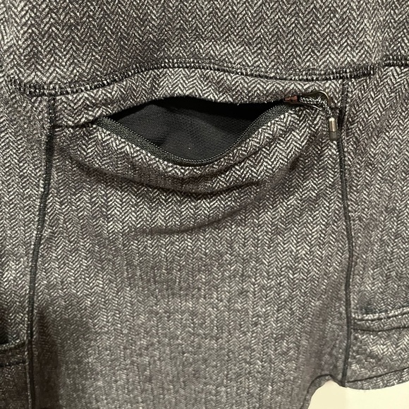 Lululemon Athletica Jacket Size 6 - Picture 6 of 11